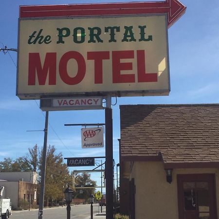 Portal Motel Lone Pine Eksteriør bilde
